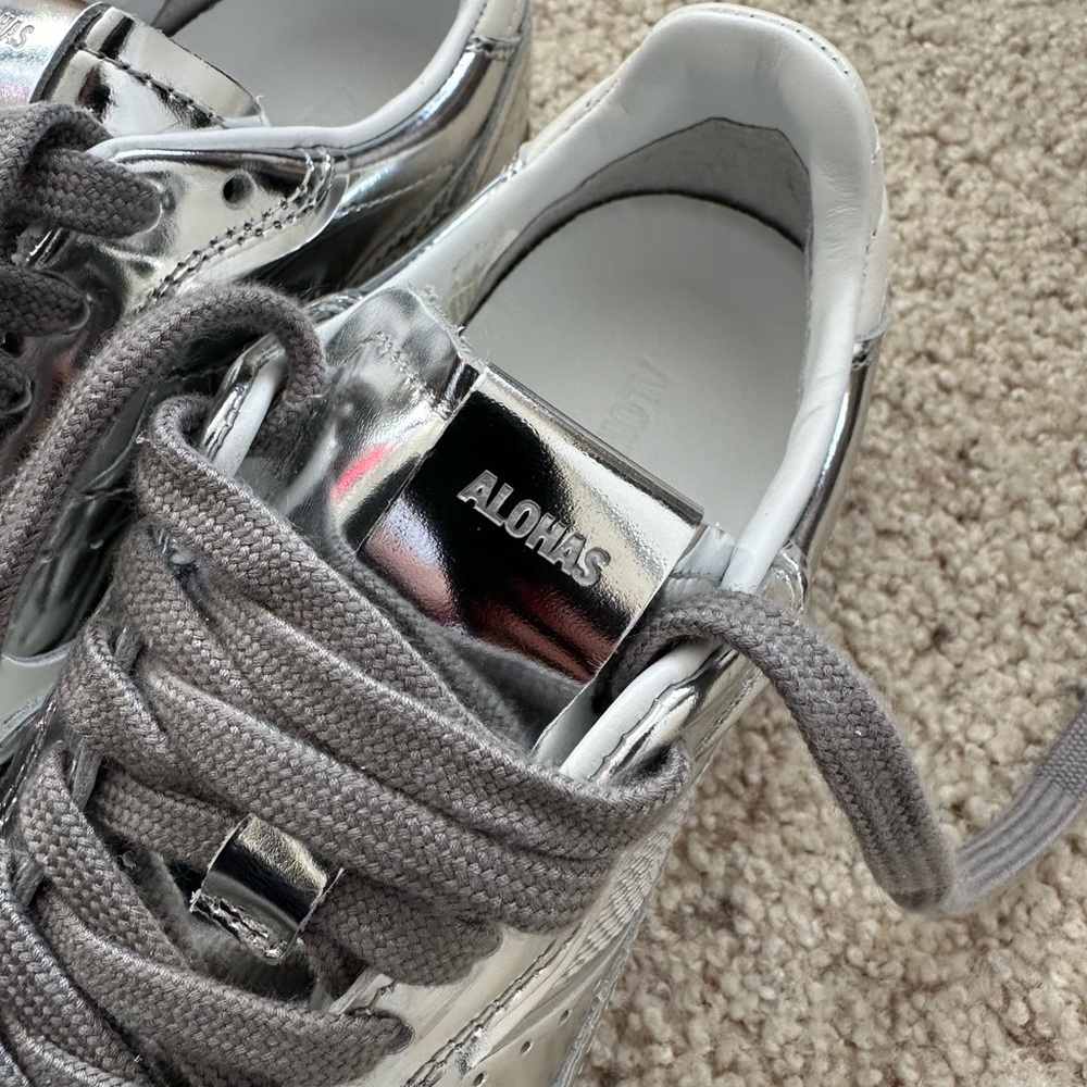 ALOHAS
Tb.490 Rife Metallic Leather Lace Up Sneakers - Picture 7 of 11
